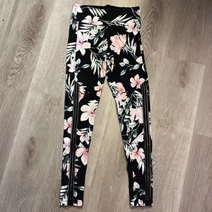 PINK Yoga Ultimate Legging Floral